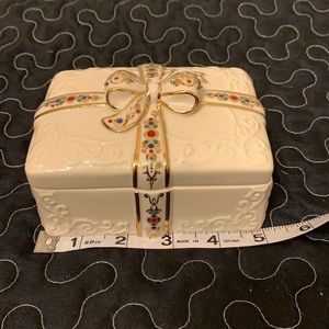 Lenox jewelry box